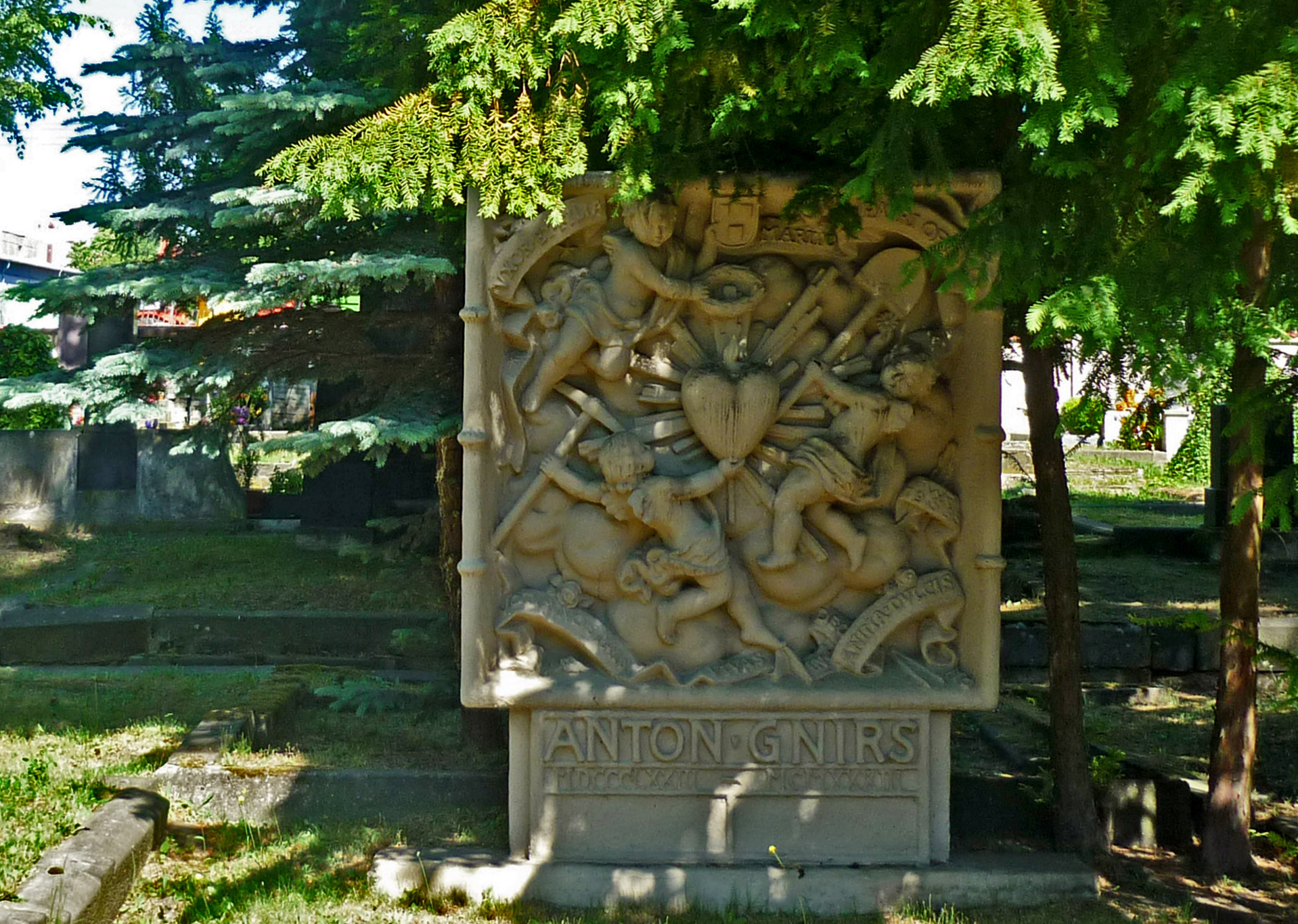 Gnirsův hrob v Chomutově wikipedia. org