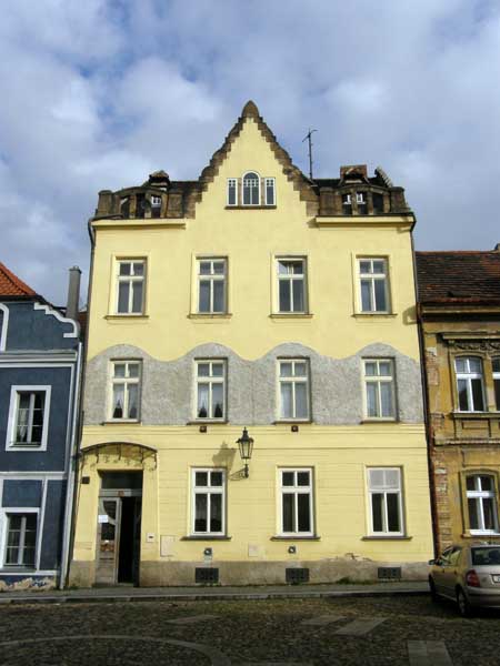 Rodný dům Karla Reinera na Chelčickém náměstí č.p. 207      