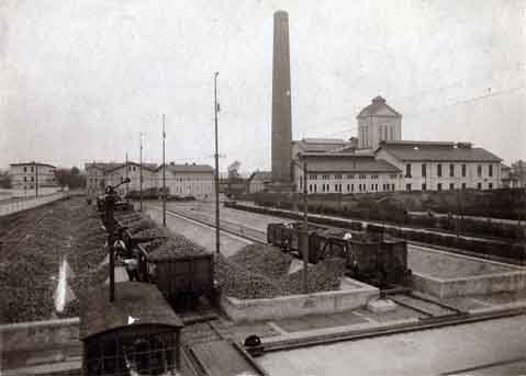 Cukrovar v srpnu 1925 - pohled od západu